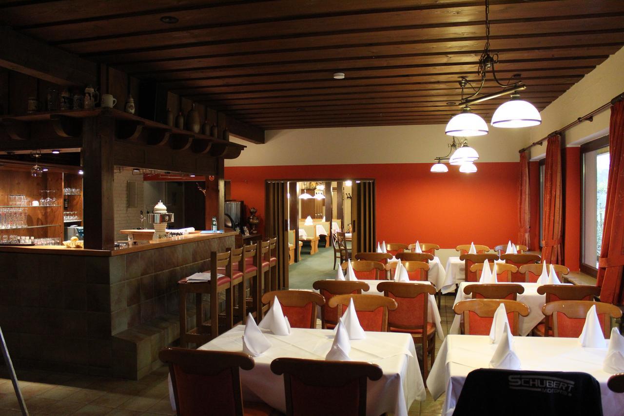 Hotel Hubertus Brome Екстер'єр фото